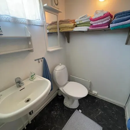 Furuly By Norgesbooking - 20 Meters From The