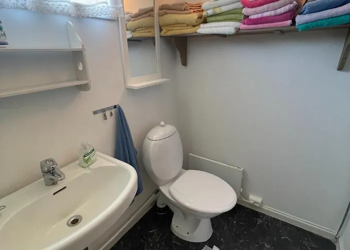 Furuly By Norgesbooking - 20 Meters From The